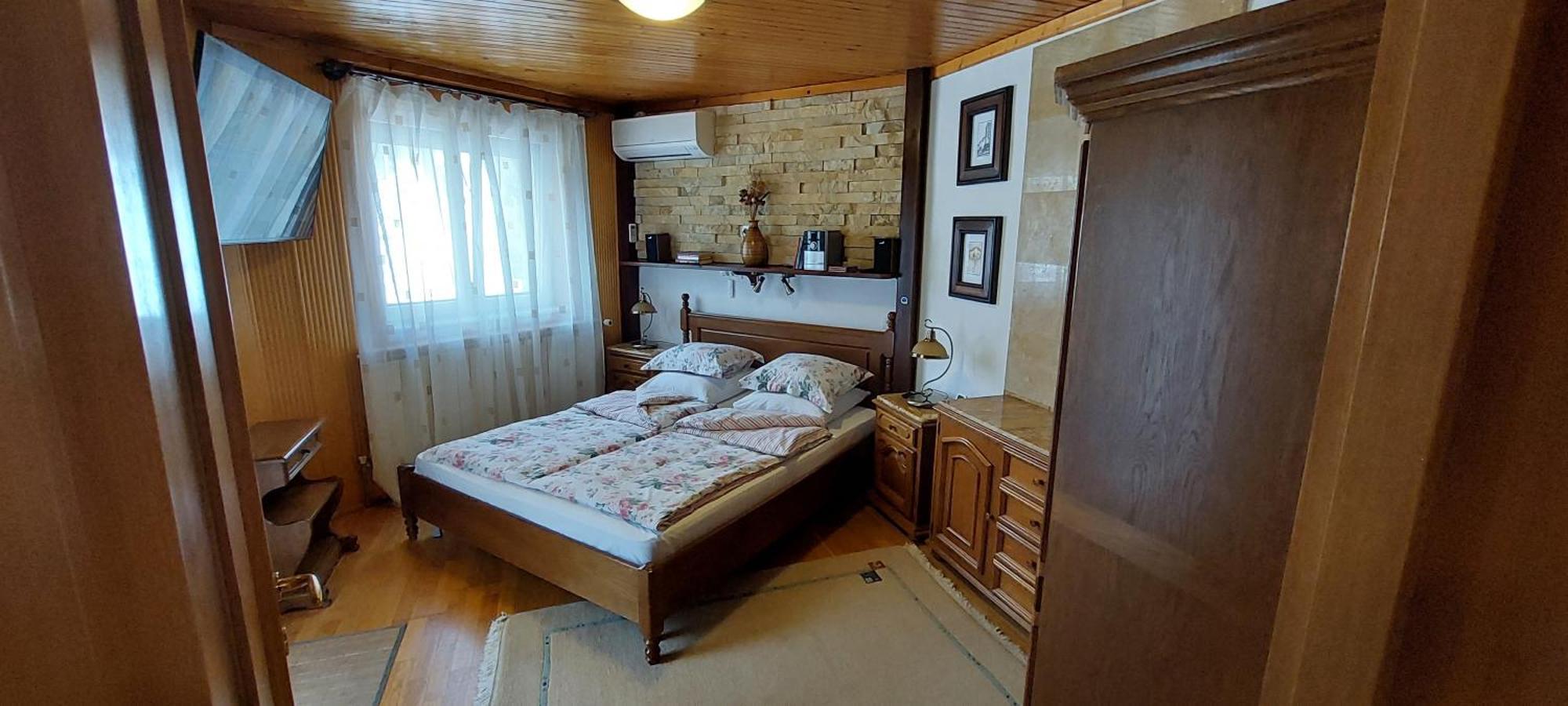 Boutique Hotel Forest Retreat (Adults Only) Буштені Екстер'єр фото