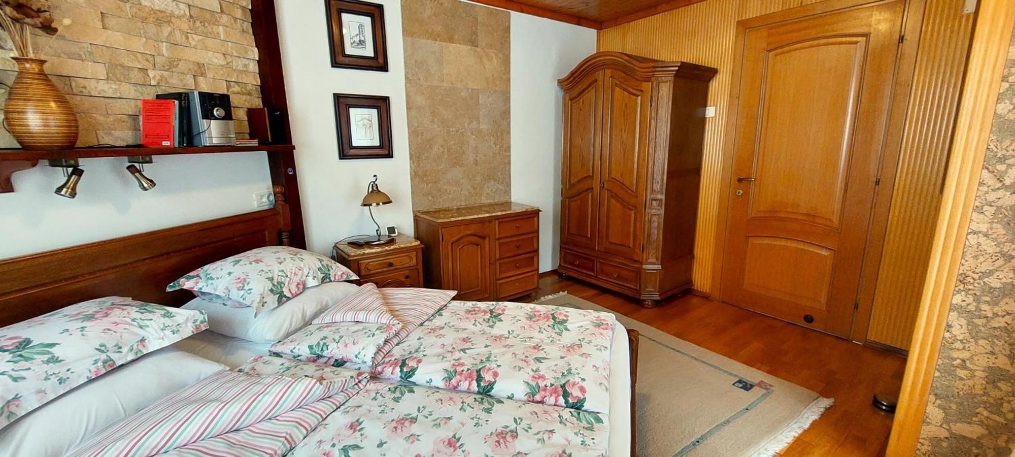 Boutique Hotel Forest Retreat (Adults Only) Буштені Екстер'єр фото