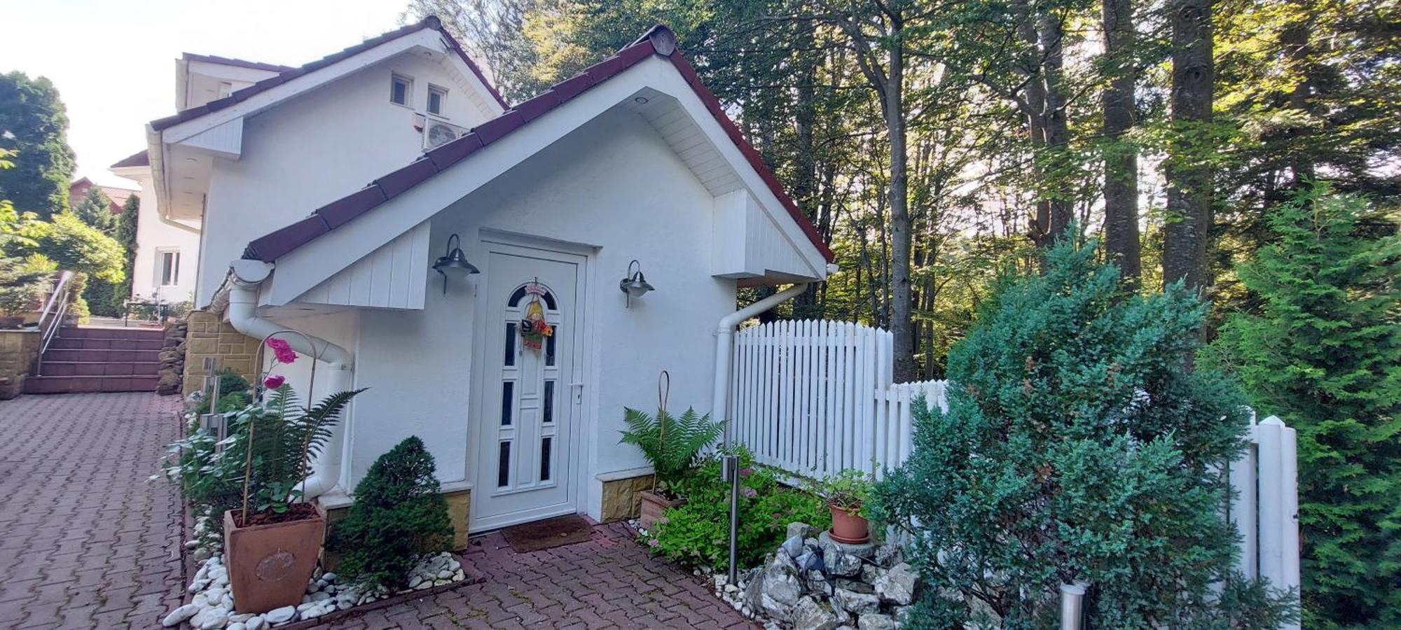 Boutique Hotel Forest Retreat (Adults Only) Буштені Екстер'єр фото