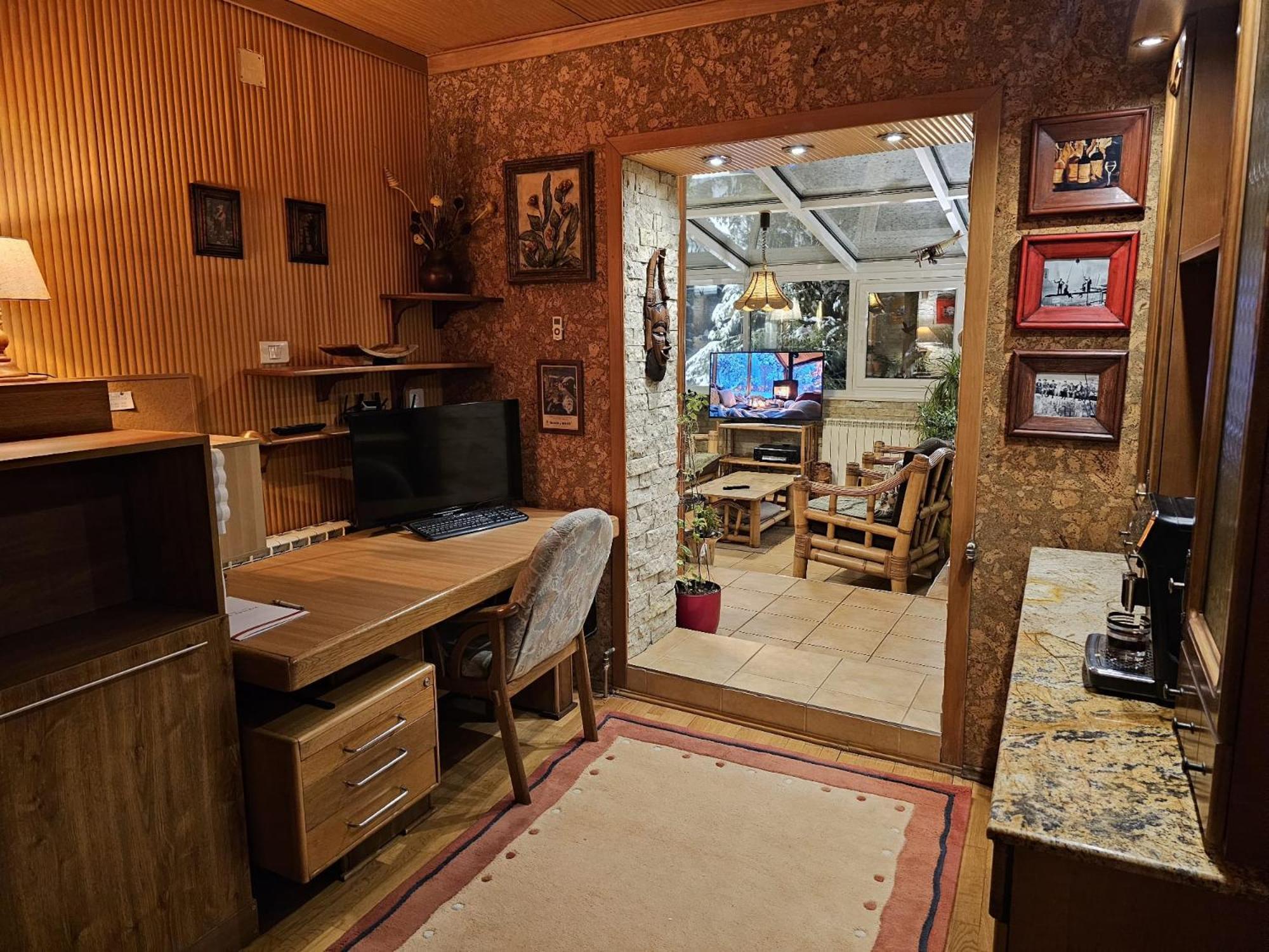 Boutique Hotel Forest Retreat (Adults Only) Буштені Екстер'єр фото